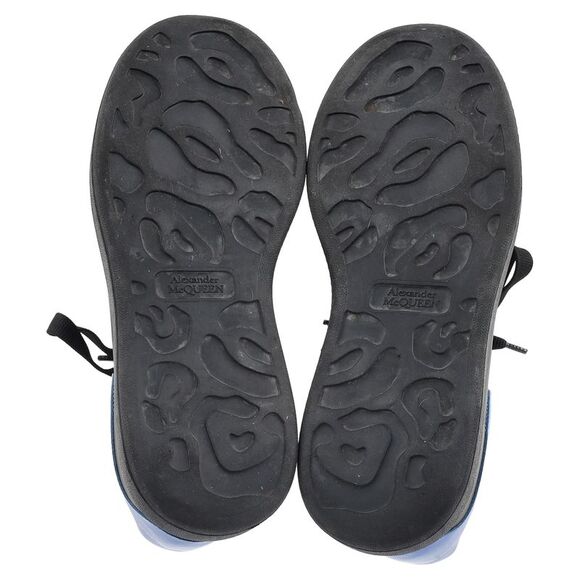 Alexander McQueen Oversized Sneakers in Black Leather
